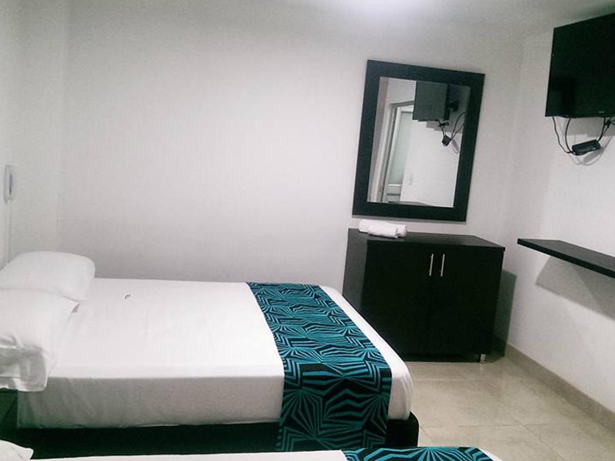 Hotel Septima Avenida ネイバ エクステリア 写真