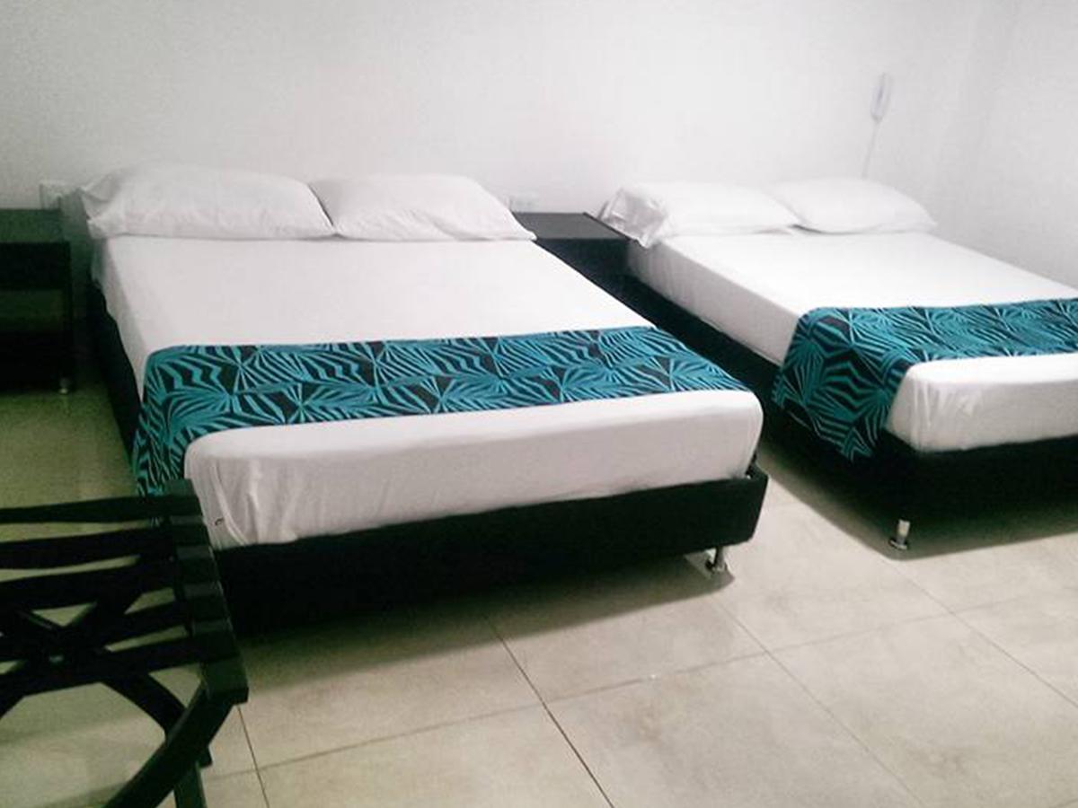 Hotel Septima Avenida ネイバ エクステリア 写真