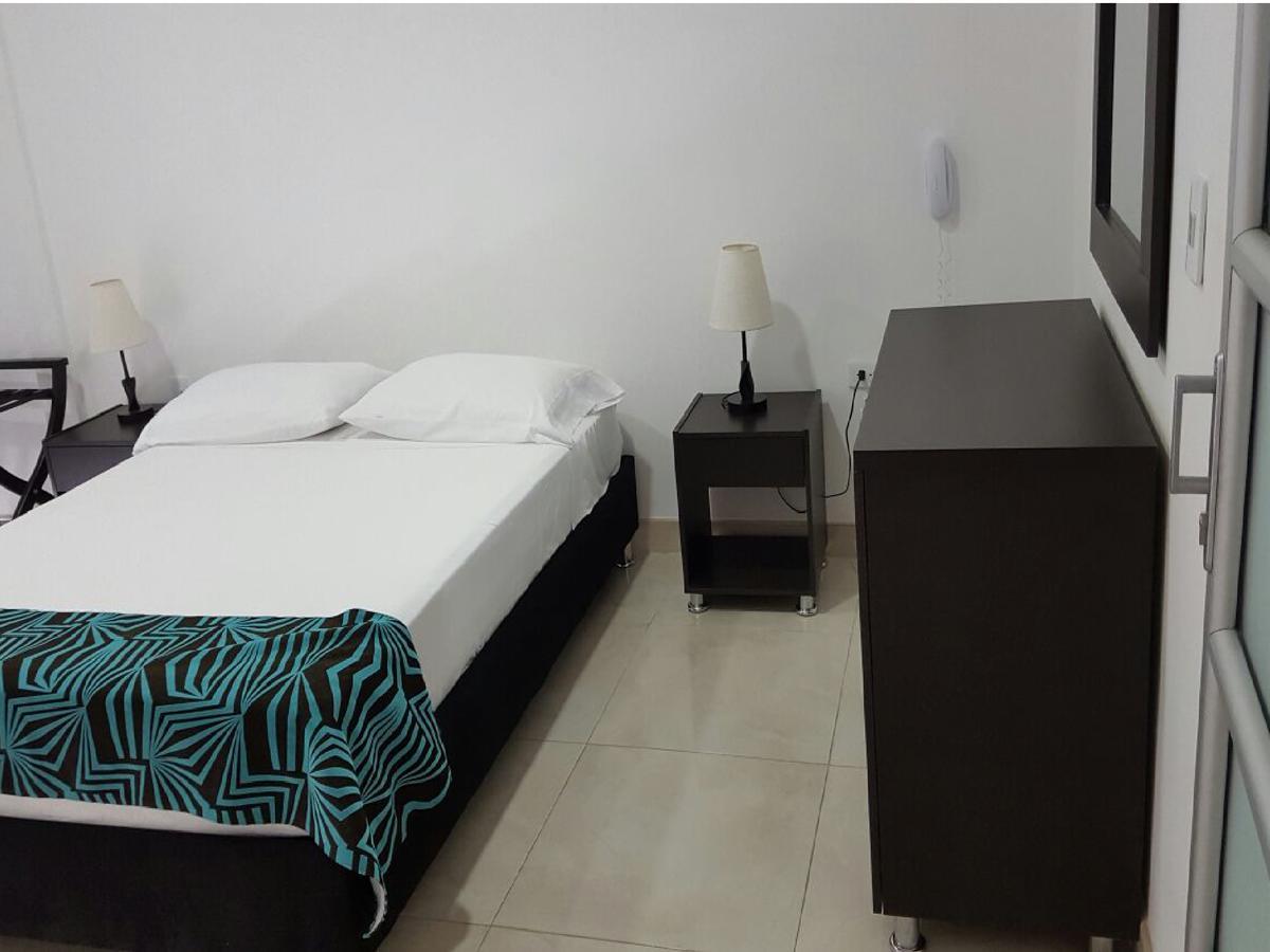 Hotel Septima Avenida ネイバ エクステリア 写真