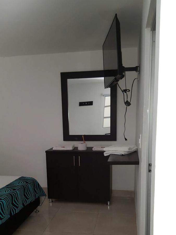 Hotel Septima Avenida ネイバ エクステリア 写真
