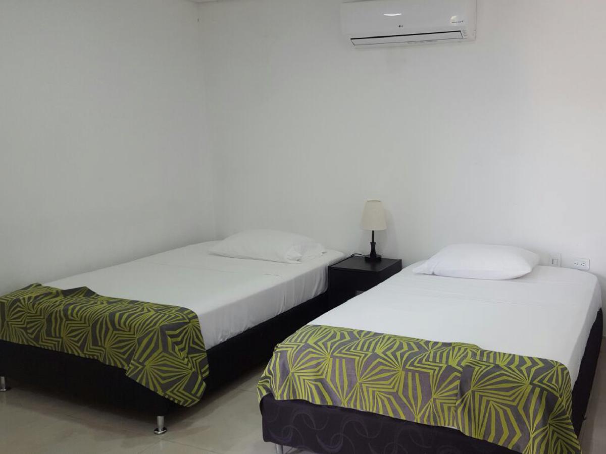 Hotel Septima Avenida ネイバ エクステリア 写真
